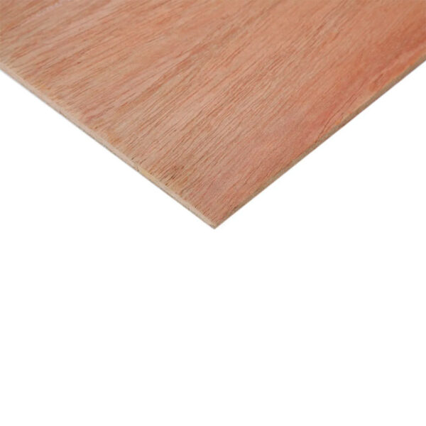 triplay mueble okoume 4x8x 4mm bb consmos